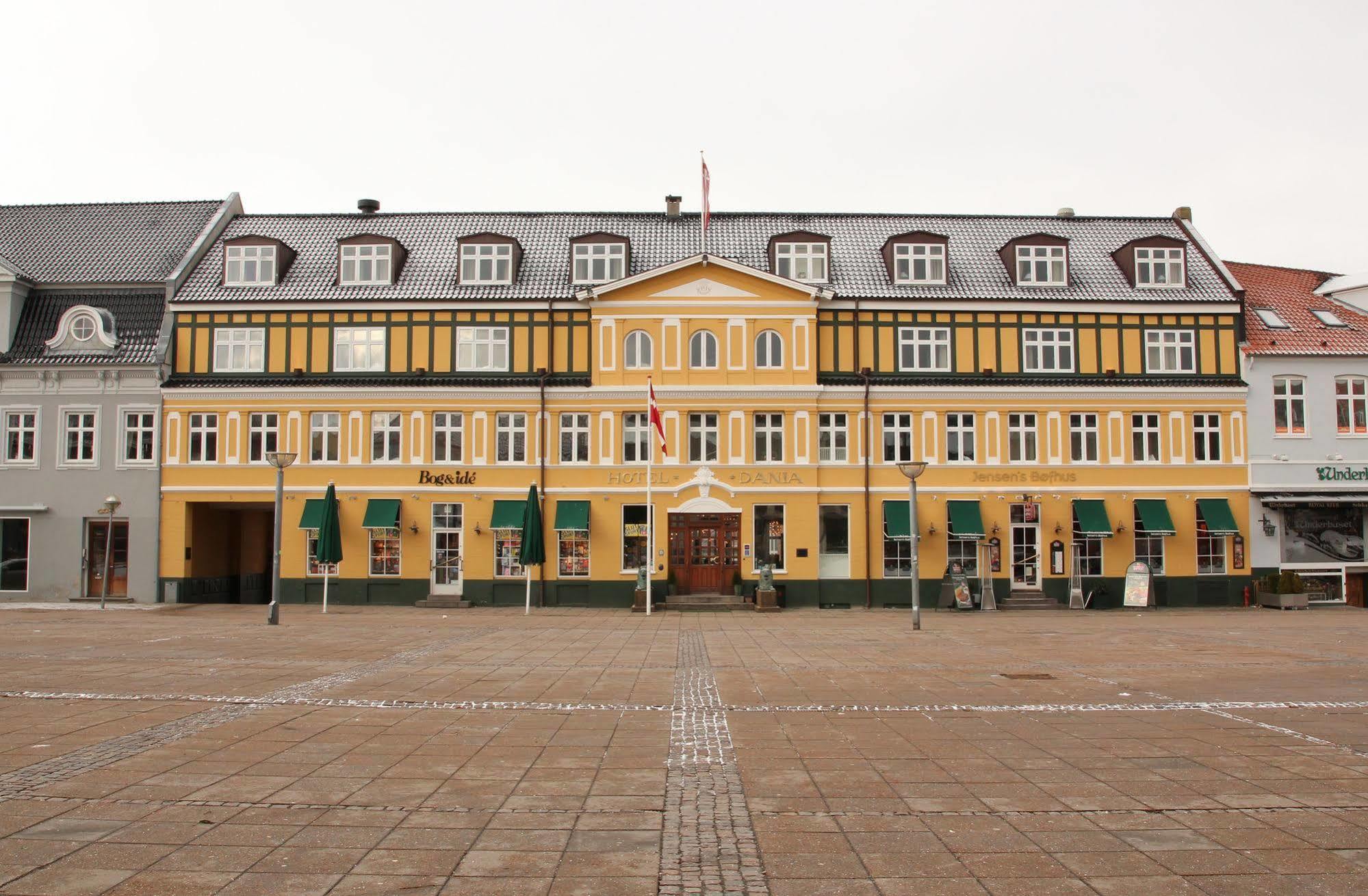 Hotel Dania Силькеборг Экстерьер фото